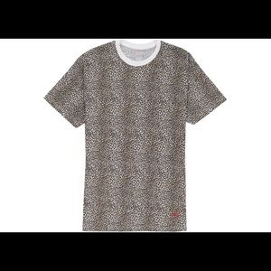 Supreme Hanes Leopard Tagless Tee